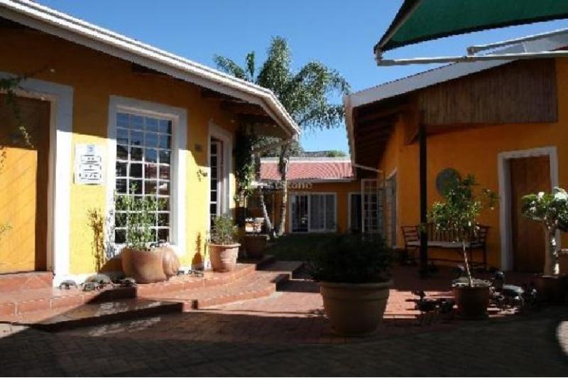Casa Piccolo Hotel Windhoek Buitenkant foto